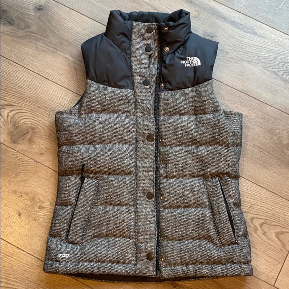 The North Face 700 fill down vest